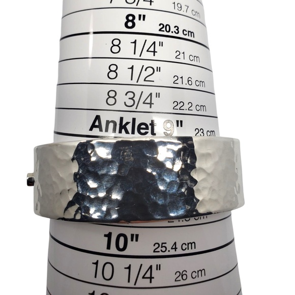 Sterling Silver Hammered Wide Oval Bangle Bracelet #21220 - Picture 4 of 13